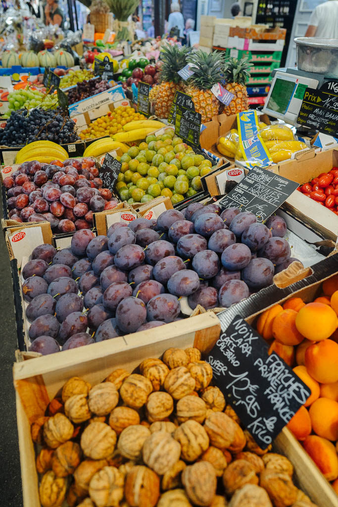 Marche Provencal antibes travel guide