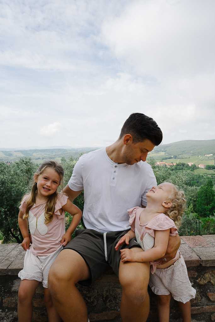 father with her two kids for San Gimignano With Kids