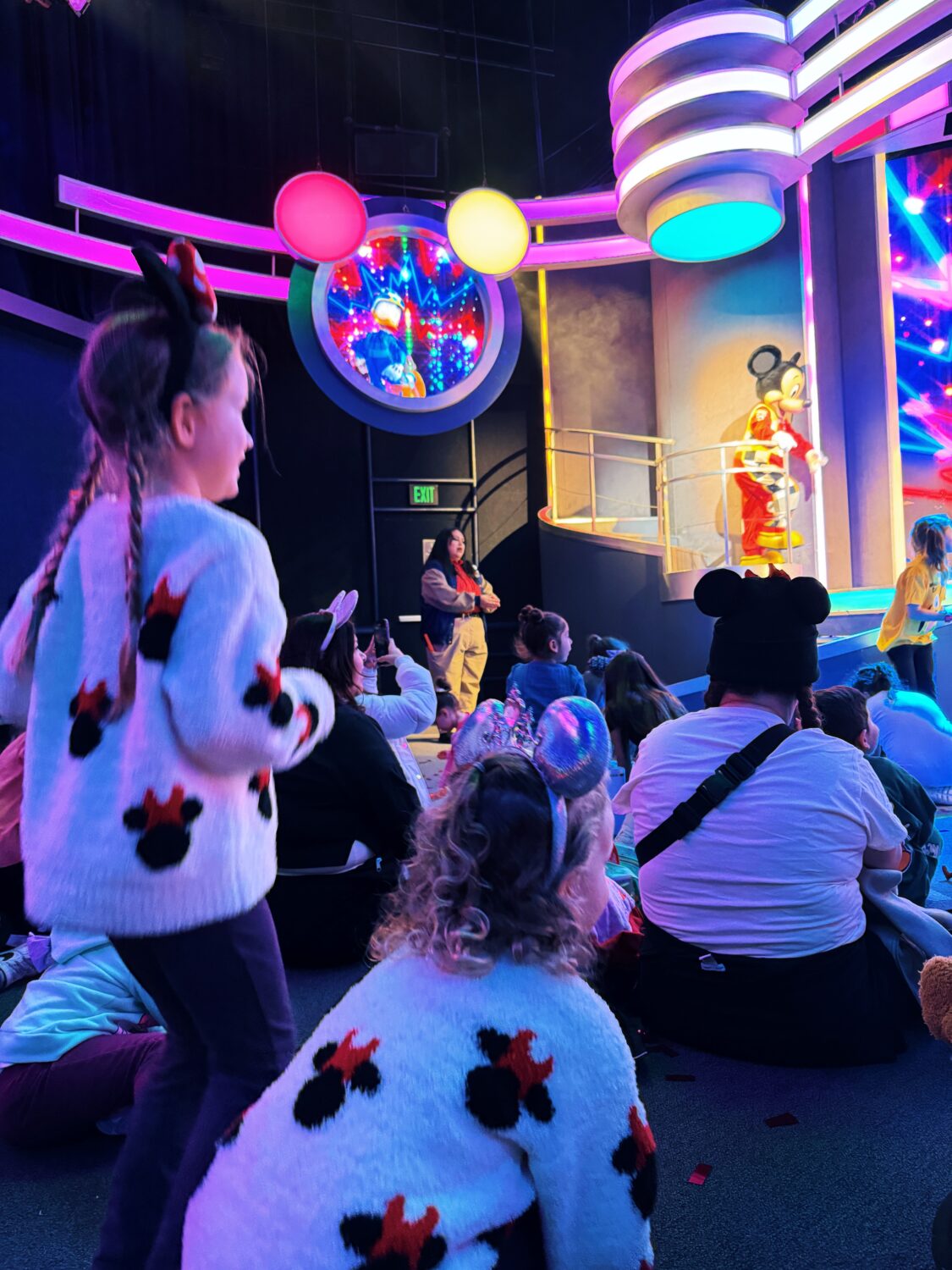 two girls at disney jr dance party