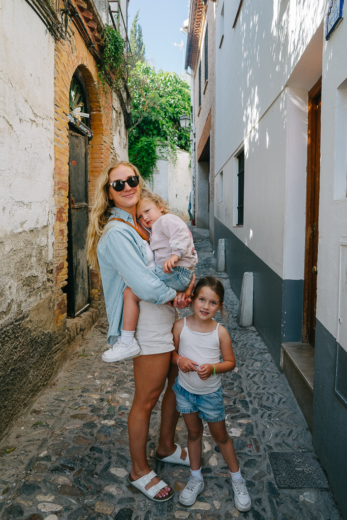 Ruth Nuss and her daughters in Granada, Spain