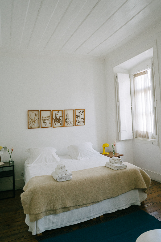 primary bedroom in baixa house lisbon