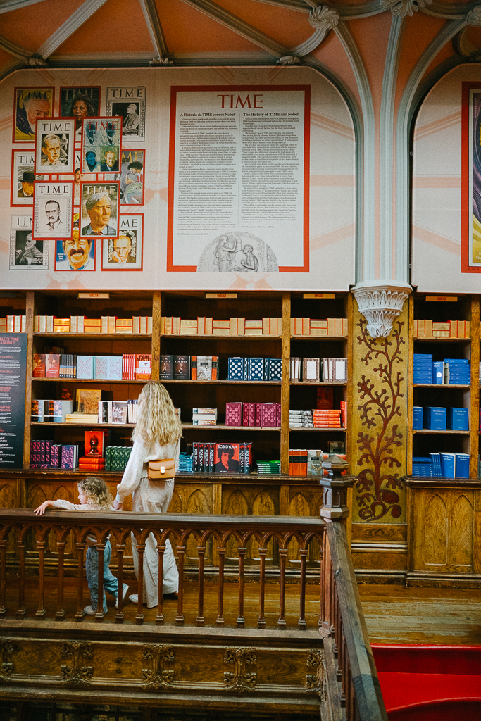 2 days in porto portugal. livraria lello