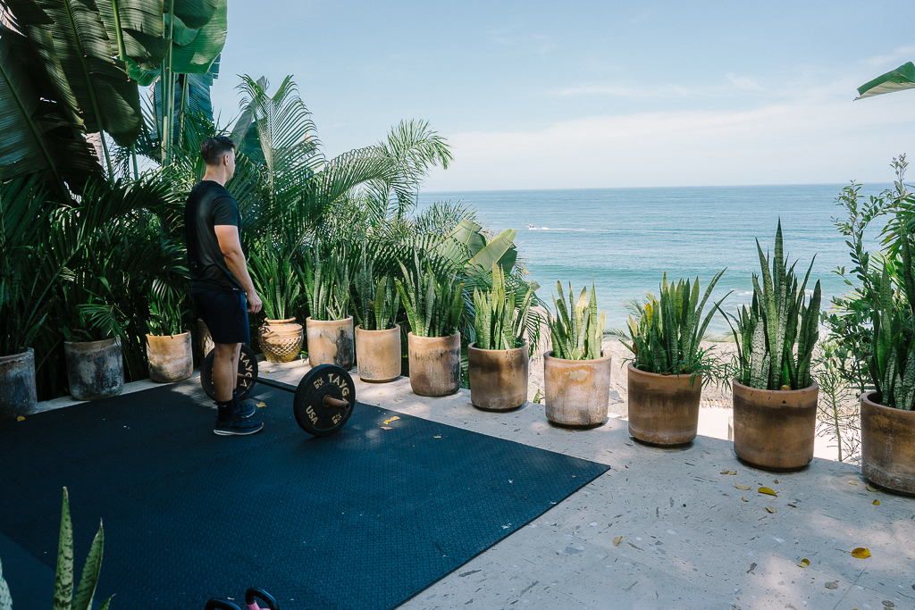 tyler nuss working out at la joya sayulita