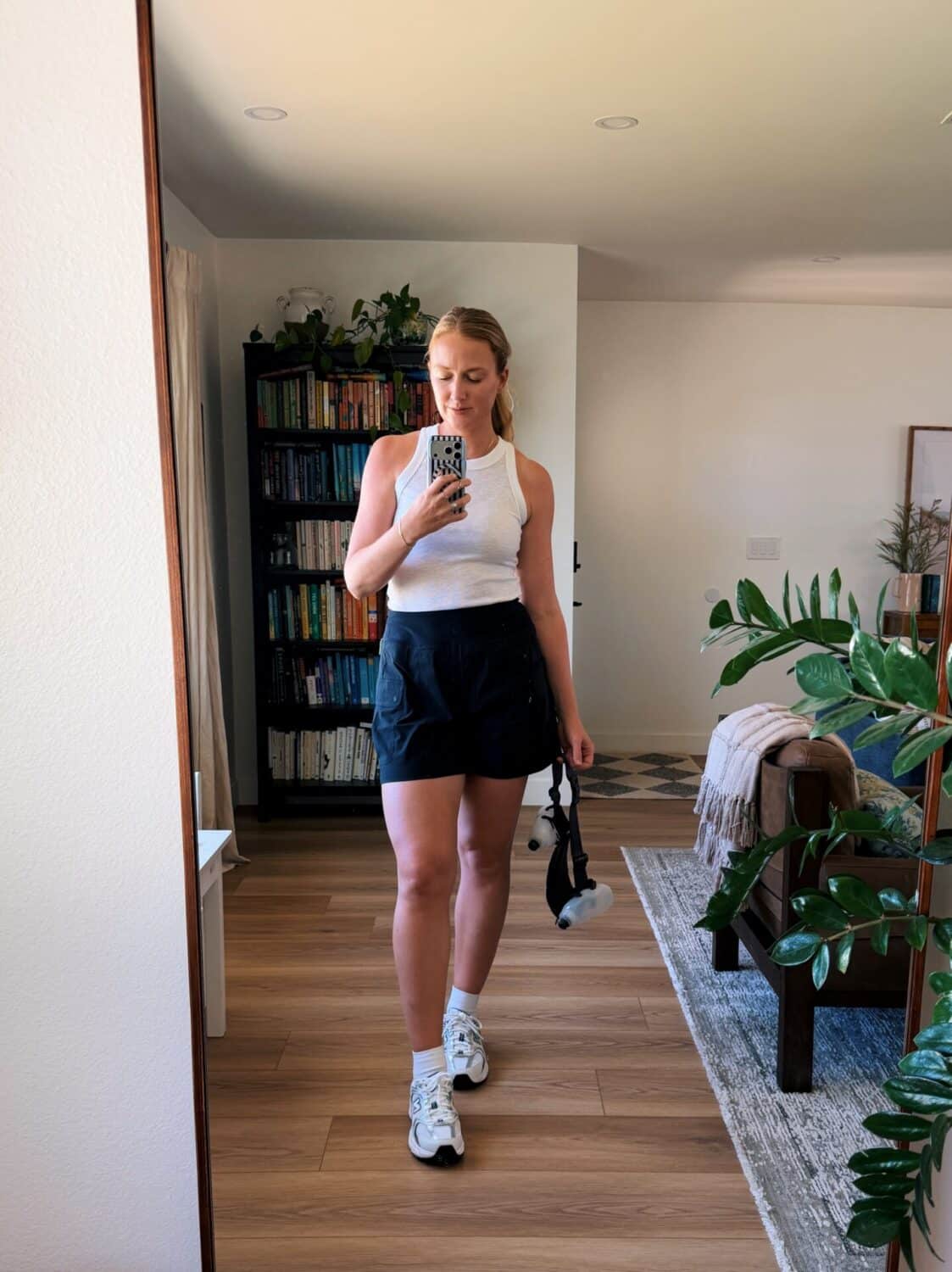 ruth nuss wearing the Cordillera hiking shorts from title nine